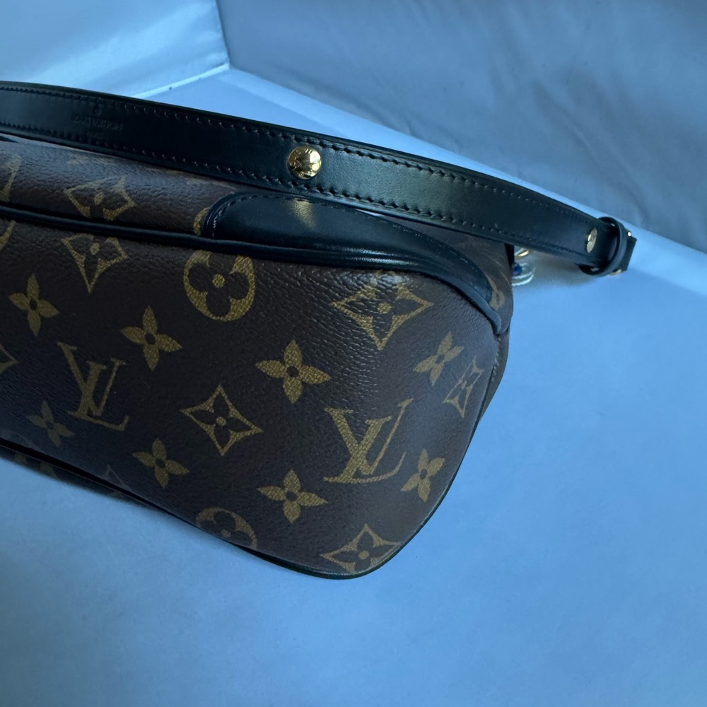 Louis Vuitton Boulogne PM - Picture 10 of 10